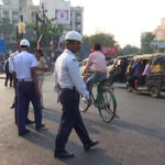 Strange act of traffic police, car was parked at home, challan was issued for riding bike without helmet