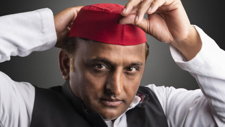 Akhilesh's amazing retort to CM Yogi's statement, told why the red cap is useful?