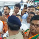 Vande Bharat train was flagged off, BJP leader started misbehaving with a girl in the moving train, uproar ensued