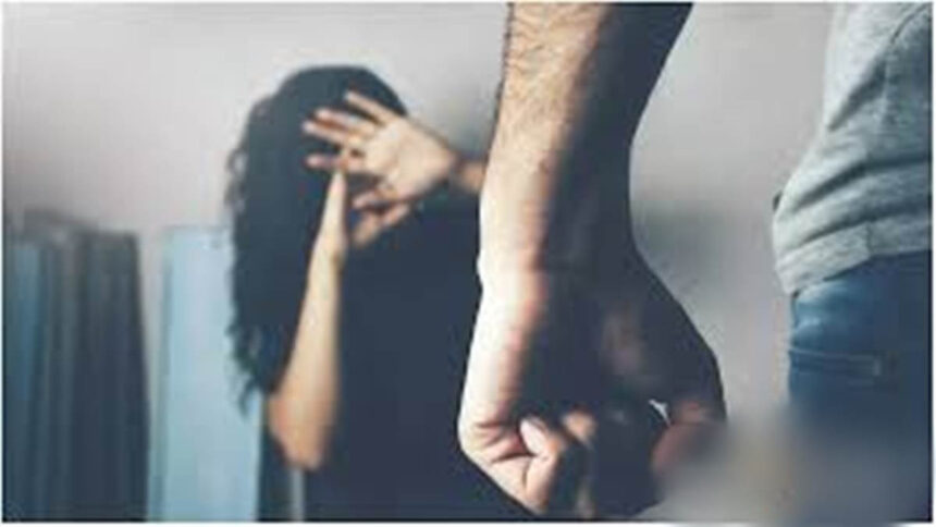 Husband kicked pregnant wife in the stomach for dowry