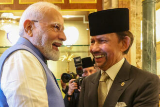 PM Modi and Brunei Sultan met at the Luxury Palace