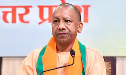 Yogi government's action, August salary of 2.44 lakh government employees stopped