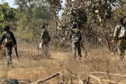 Security forces killed 9 Naxalites in Chhattisgarh: Encounter lasted for 13 hours on Dantewada-Bijapur border, weapons and explosives recovered; 13 Naxalites arrested in Bijapur